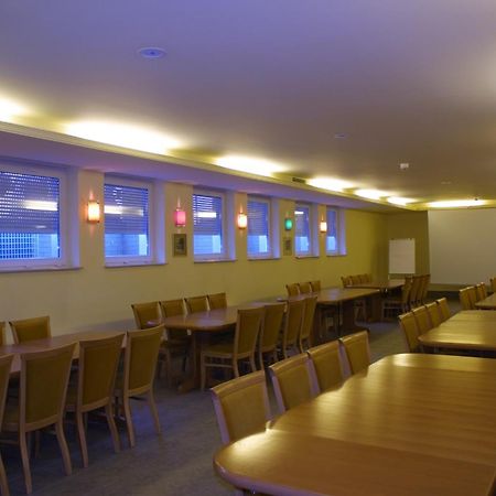 Hotel Bielany Bielany Wrocławskie Exteriör bild
